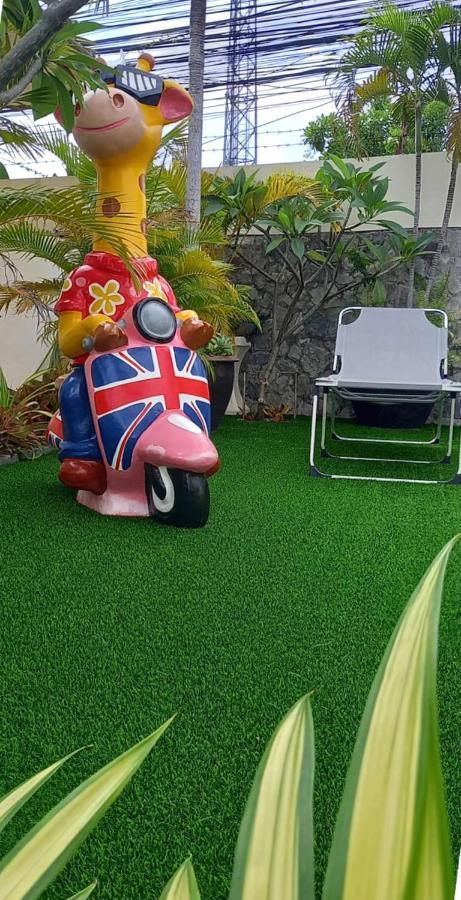 Viewbor Villa - Pattaya Holiday House Walking Street 4 Bedrooms Extérieur photo